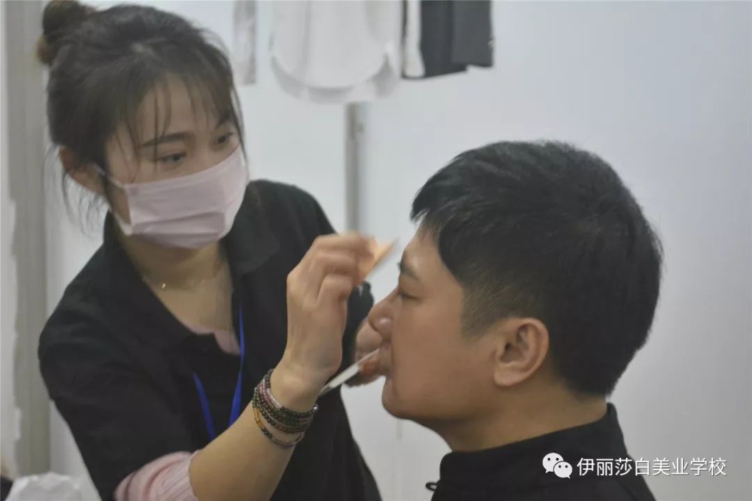 回顾|伊丽莎白in金鸡百花电影节的点滴