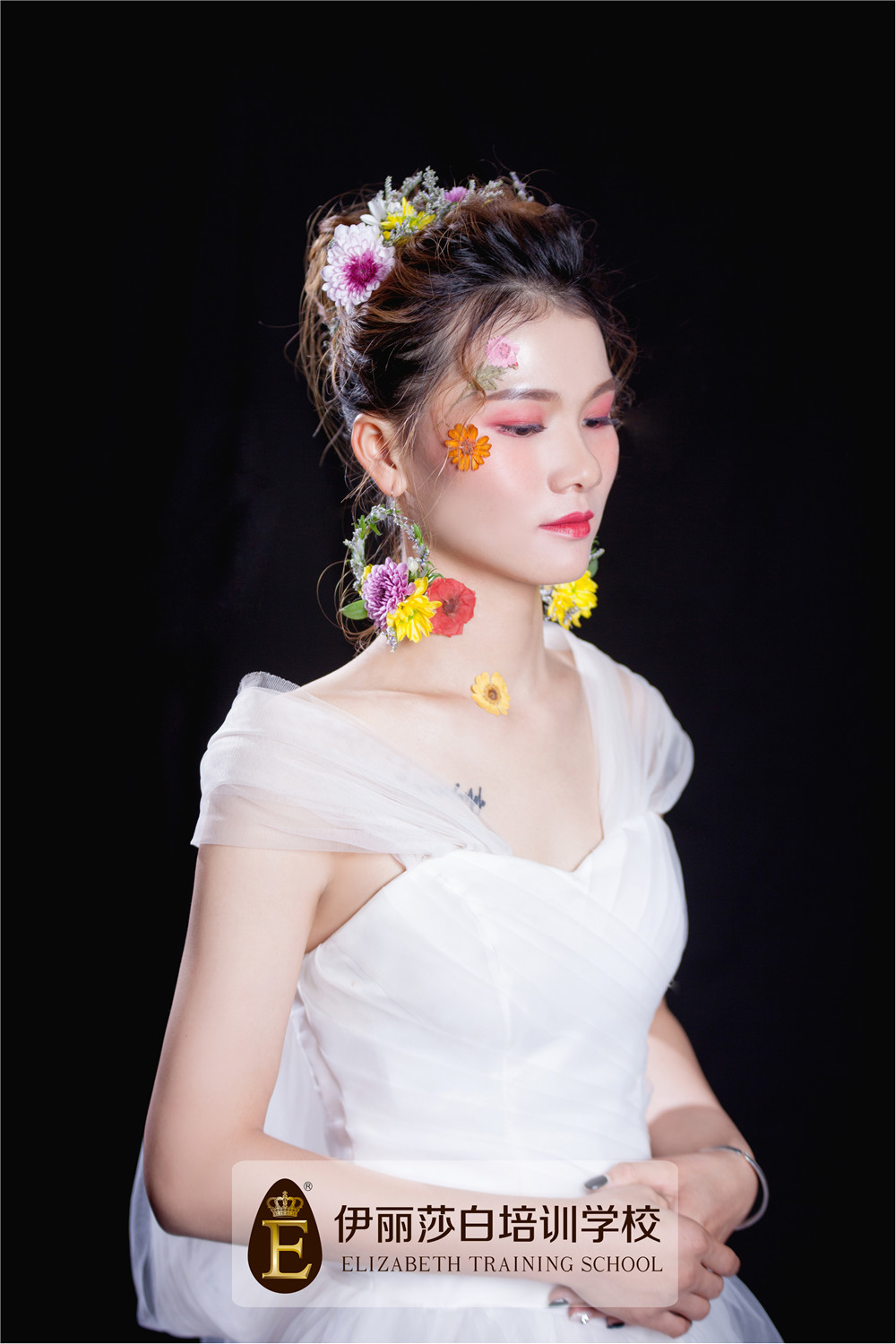 伊丽莎白化妆学校_学员造型作品_伊丽莎白化妆造型培训_化妆造型学校就选伊丽莎白 伊丽莎白化妆学校_学员造型作品_伊丽莎白化妆造型培训_化妆造型学校就选伊丽莎白